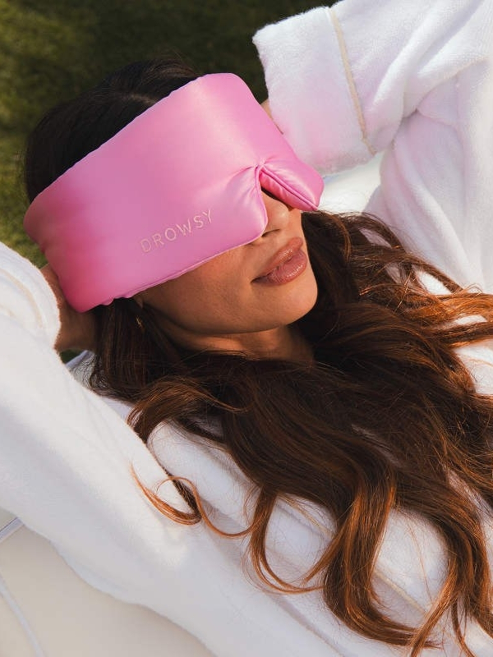 New Hotel Paradiso HeatwaveEyelash Protecting Mask (Limited Edition)